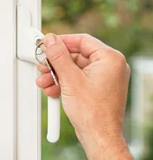 Union Locksmith Store Warren, MI 586-359-0078 - door-unlock